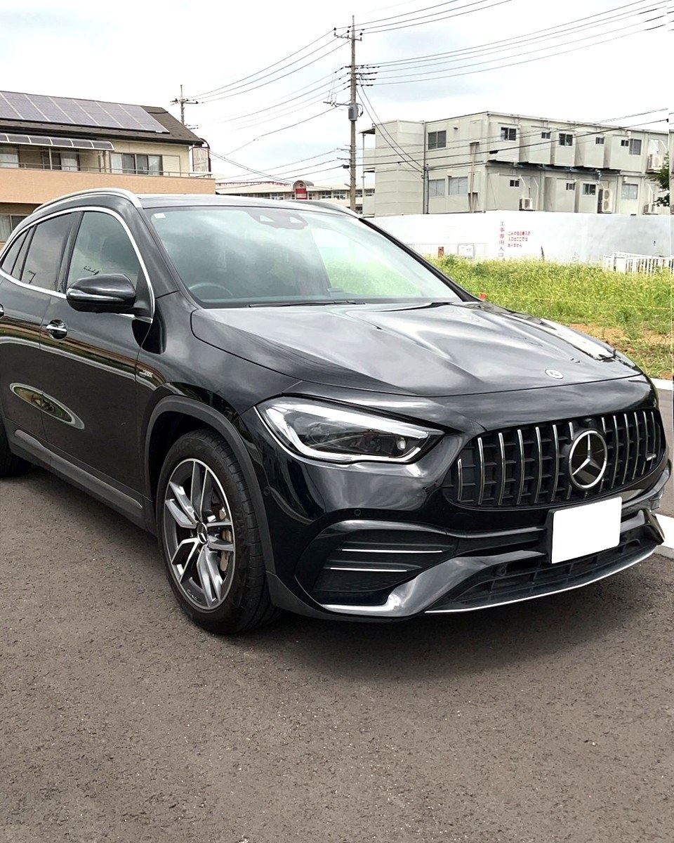 メルセデスAMG GLA35 4MATIC 写真2