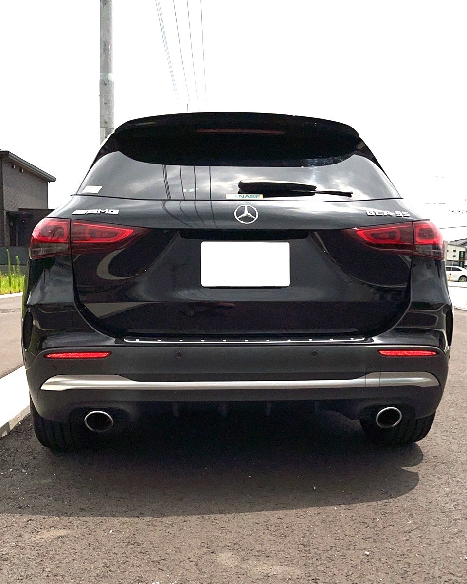 メルセデスAMG GLA35 4MATIC 写真3