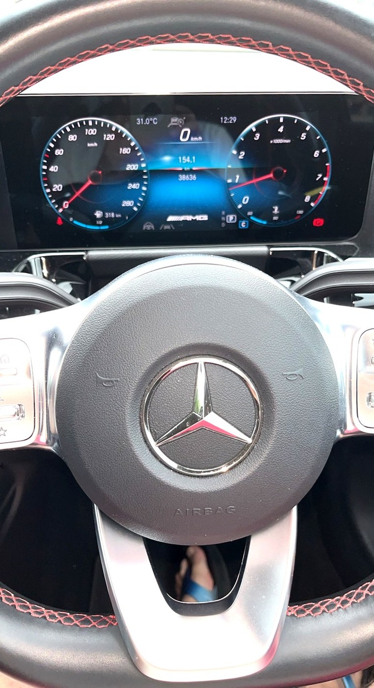 メルセデスAMG GLA35 4MATIC 写真5